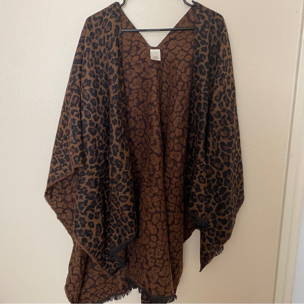 Brown Leopard Wrap